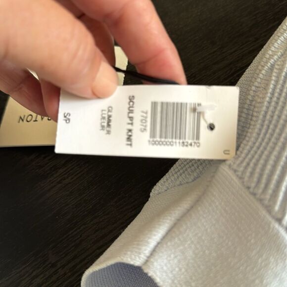 Aritzia Babaton Sculpt Knit Criss Cross Tank 'Glimmer' Blue Size S - Picture 7 of 7